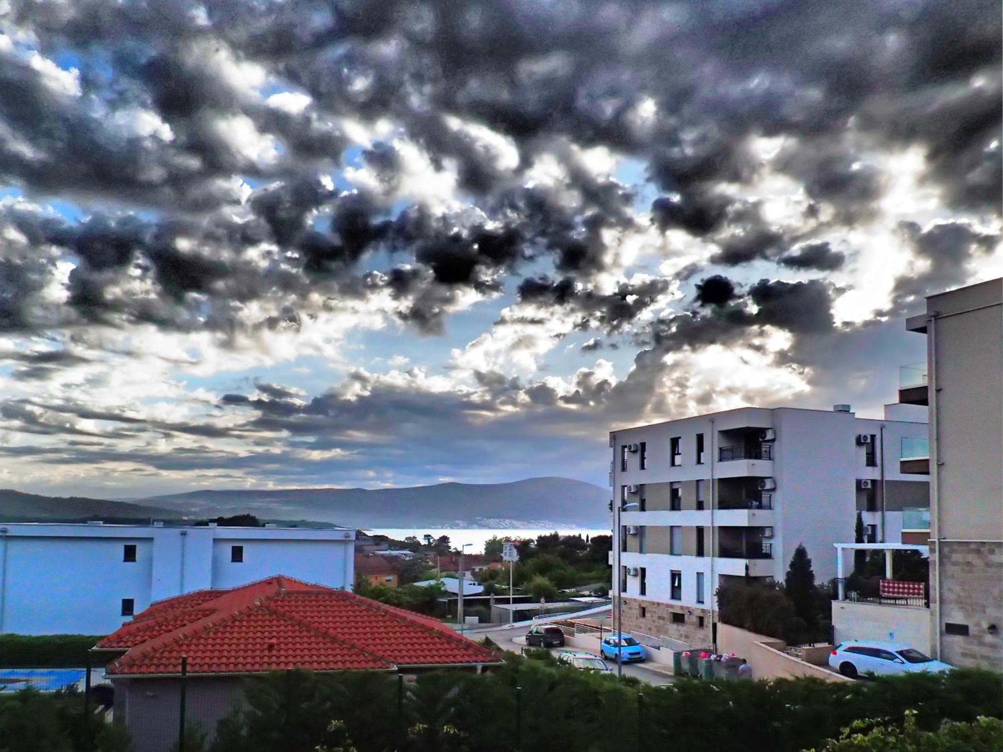Apartment Sova Tivat Exteriör bild